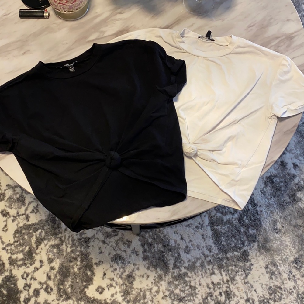 Fashion nova black&white crop top sz S never worn